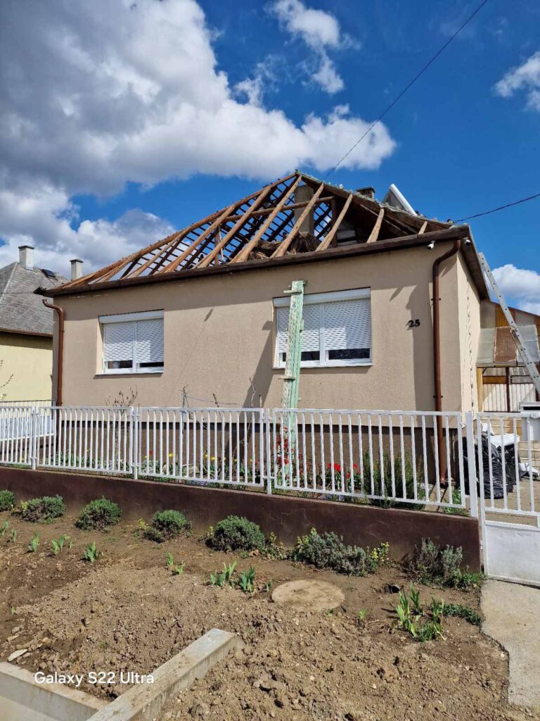 IMG-1afd72bf79dfb9011d28f648cd68d41e-V